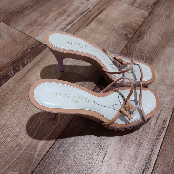 Authentic Louis Vuitton Clear Heels - Picture 5 of 14